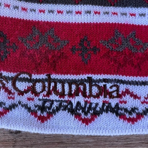 Columbia Heavenly Glow Fair Isle Beanie - Picture 3 of 5